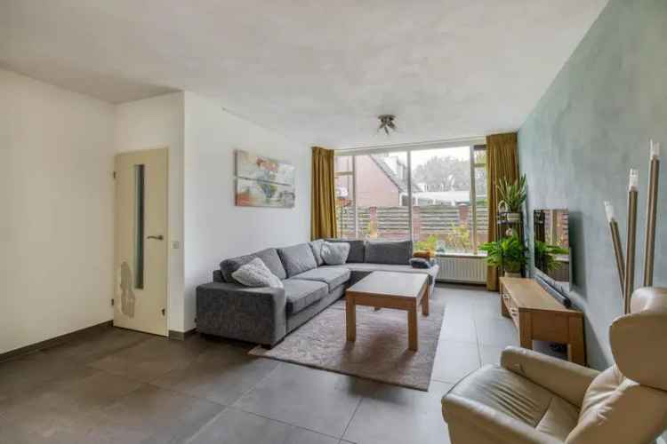Ruime 4 Slaapkamer 2 Onder 1 Kapwoning Venlo