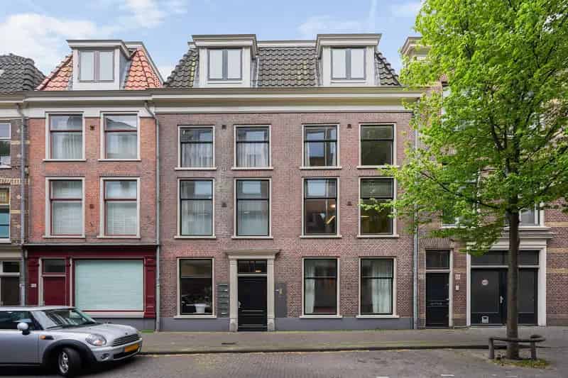 3 Kamer Patiowoning Den Haag Centrum 1900 Gevel Gerenoveerd 2000