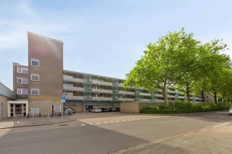 4 Kamer Appartement Breda Ruim Balkon Nabij Winkels Verduurzaamd