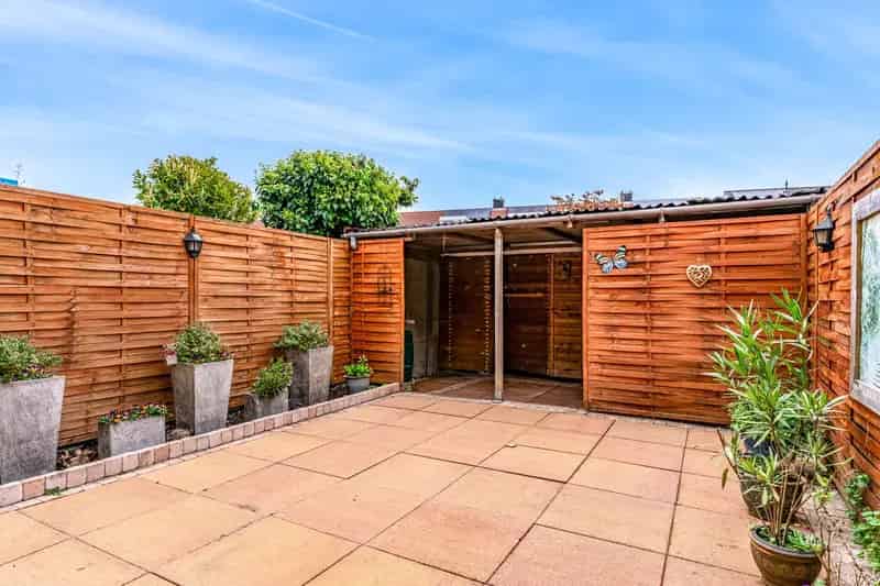 Huis te koop Beverwijk 3 slaapkamers zonnige tuin
