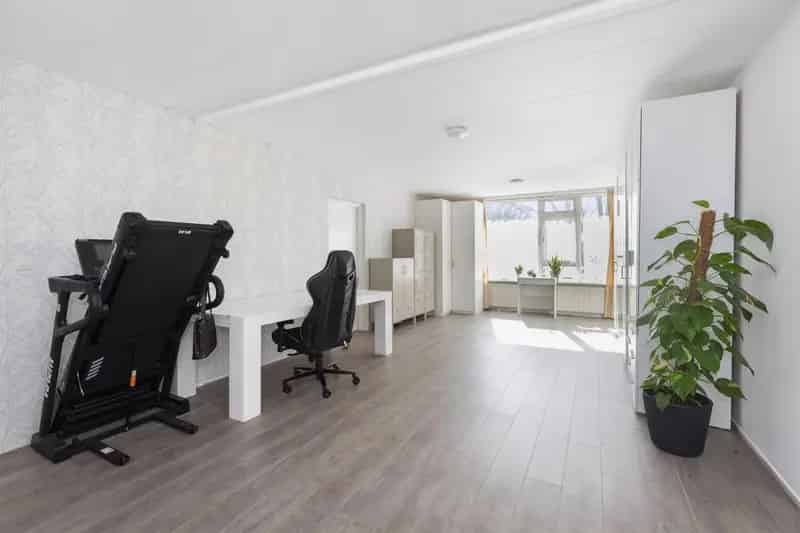 Ruim 4 Slaapkamer Appartement Schiedam Centrum Balkon Uitzicht Water Molen