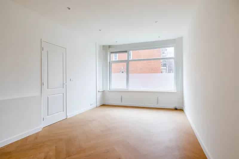 Appartement te koop Kralingen 2-kamer begane grond tuin