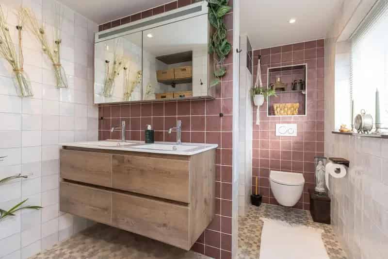 Gerenoveerde Vrijstaande Woning met Bijgebouw te Zwaag