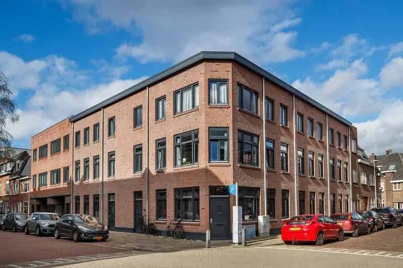 3-kamerappartement Utrecht-Oost 50m2 gerenoveerd