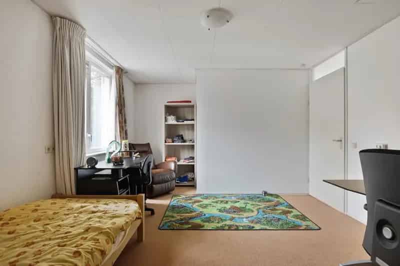 Levensloopbestendige woning Bergeijk - Ruime tuin en carport