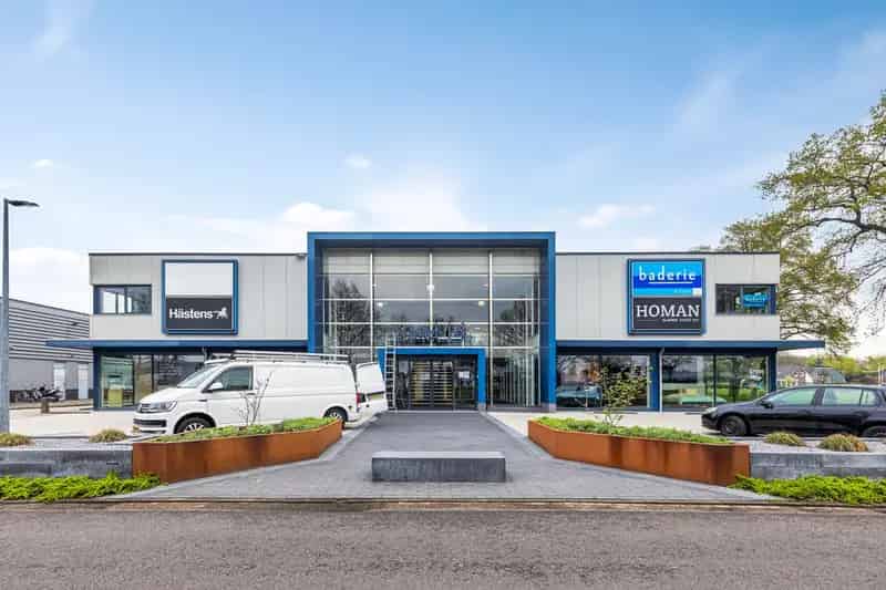 Winkel Showroom 850m2 Assen Woonboulevard