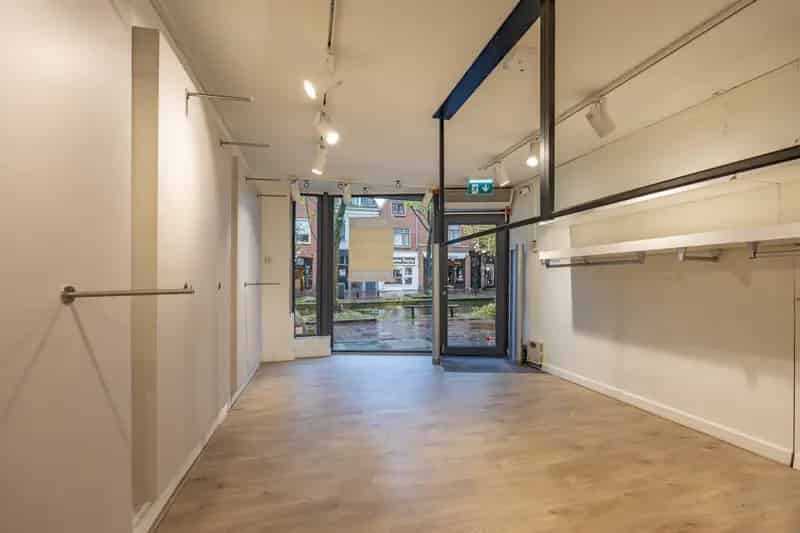 Winkel te huur Delft Molslaan 155m2 Centrum