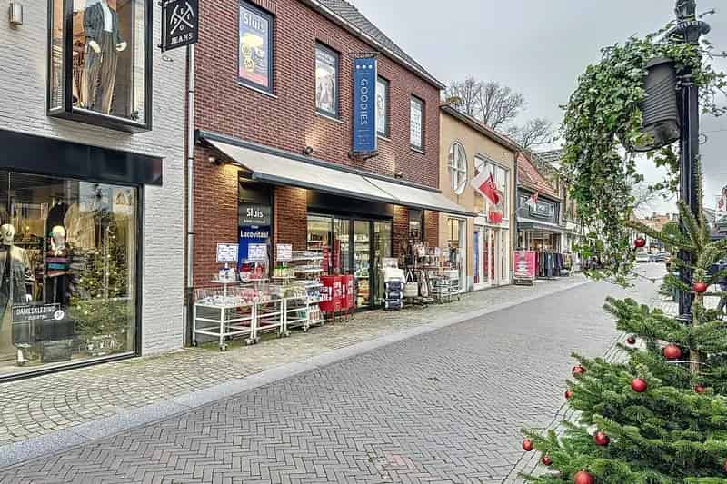 Winkel te huur Sluis: Modern pand 292m² Centrum