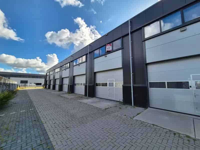 Bedrijfshal Zwaagdijk-Oost | Zoek bedrijfshallen te huur: Tomatenmarkt 50-F 1681 PH Zwaagdijk-Oost 