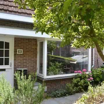 Eengezinswoning Zeist 80m2 3 slaapkamers tuin gemeubileerd