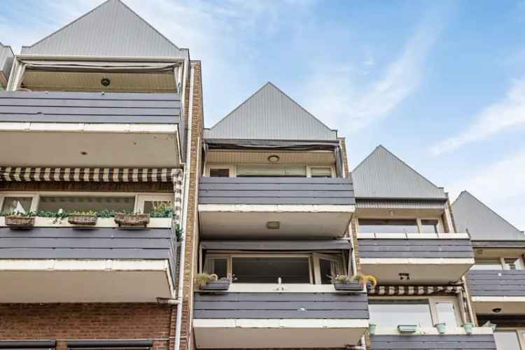 Tweekamerappartement Leiden - Instapklaar met Parkeerplaats en Zonnepanelen