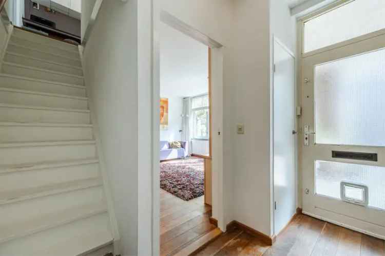 Huis te Koop Leiden Havenwijk: Ruime Hofjeswoning Nabij Park