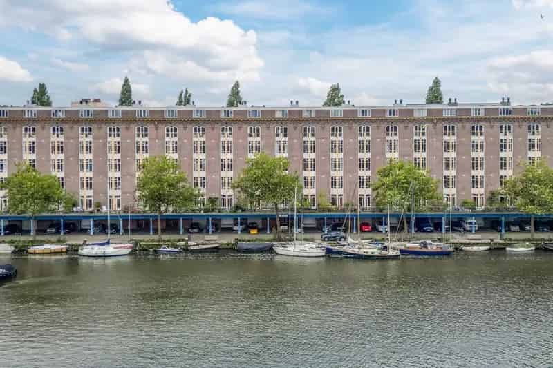 Amsterdam Zeeburgerkade Appartement 82m2 2 slaapkamers  erfpacht afgekocht