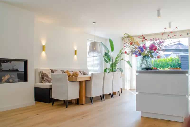 Rietgedekte Villa te Koop Blaricum 168m² 2 Badkamers Gasloos