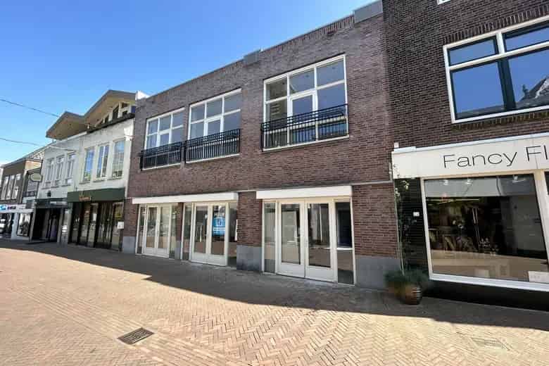 120m2 Winkelruimte te Huur Naaldwijk Centrum