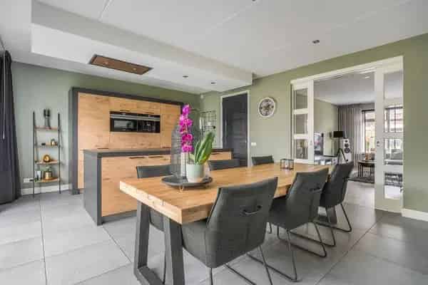 Moderne 2-onder-1-kapwoning 4 slaapkamers  A++