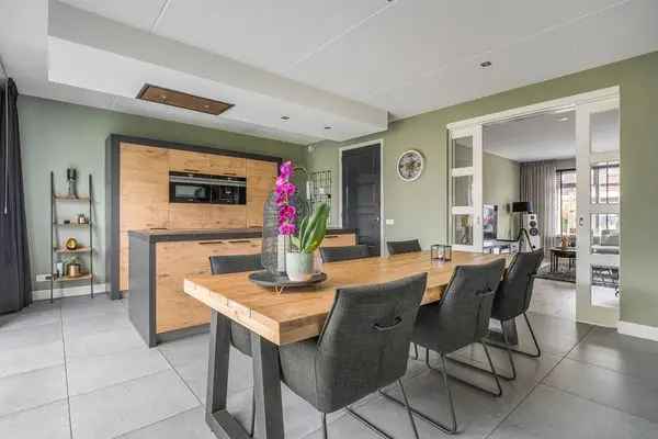 Moderne 2-onder-1-kapwoning 4 slaapkamers  A++
