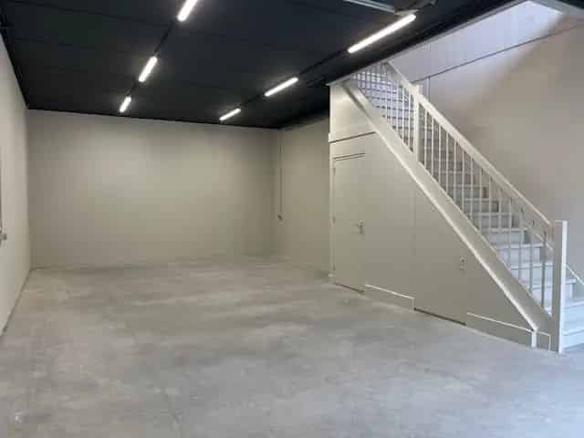 Bedrijfshal Waddinxveen te koop - 144m² - Moderne Unit