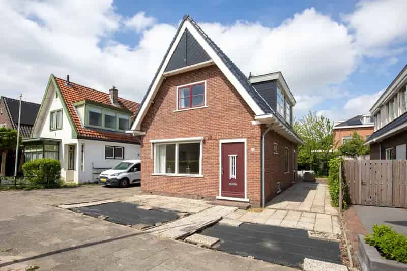 Jaren 30 woning Aalsmeer 3 slaapkamers uitgebouwd