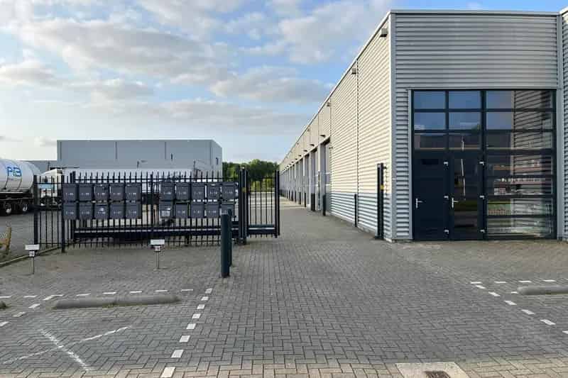 Bedrijfshal te Huur Meppel 75m2 Opslag Werkplaats Magazijn