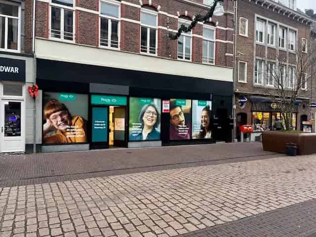 Winkel te Huur Roermond Centrum 170m² Nabij NS Station