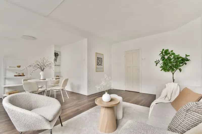 Appartement te koop: Juliana van Stolbergstraat 8-1 1055 RM Amsterdam 