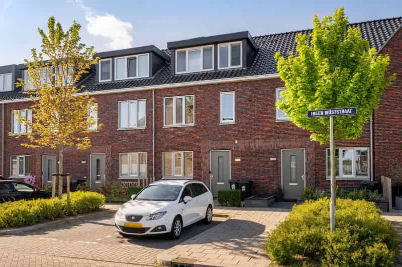 Moderne Tussenwoning Schiedam 4 slaapkamers A+++ energielabel