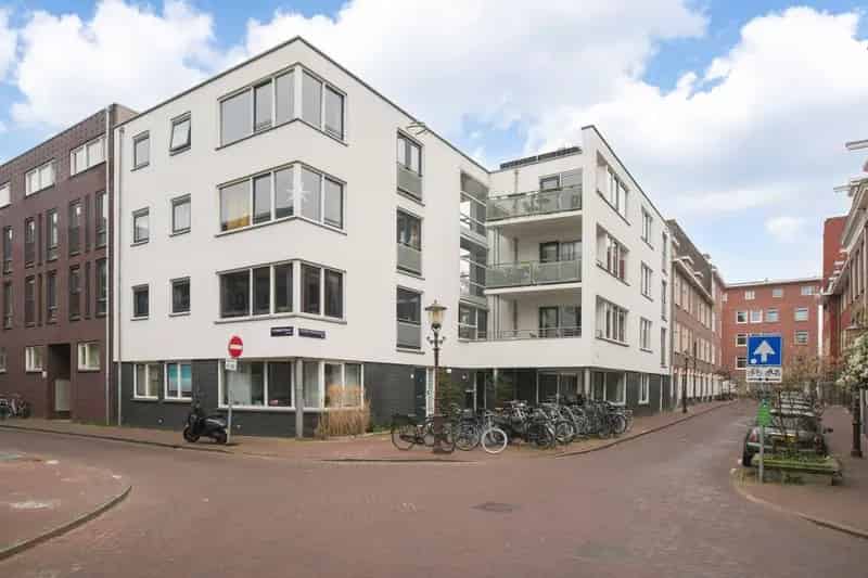 Appartement te koop Amsterdam Bellamybuurt 61m2 terras tuinhuis