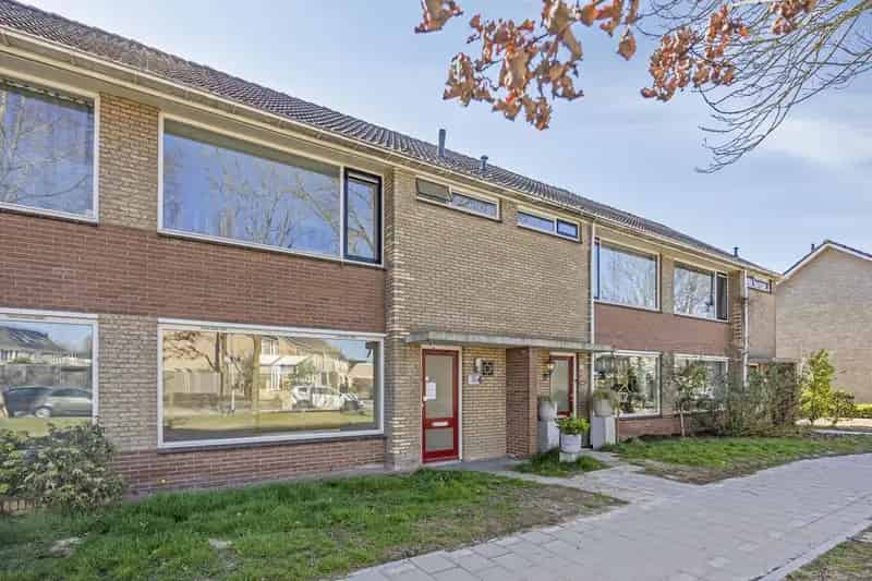 Ruim Zonnehuis met Tuin Garage Nieuwe Keuken Badkamer