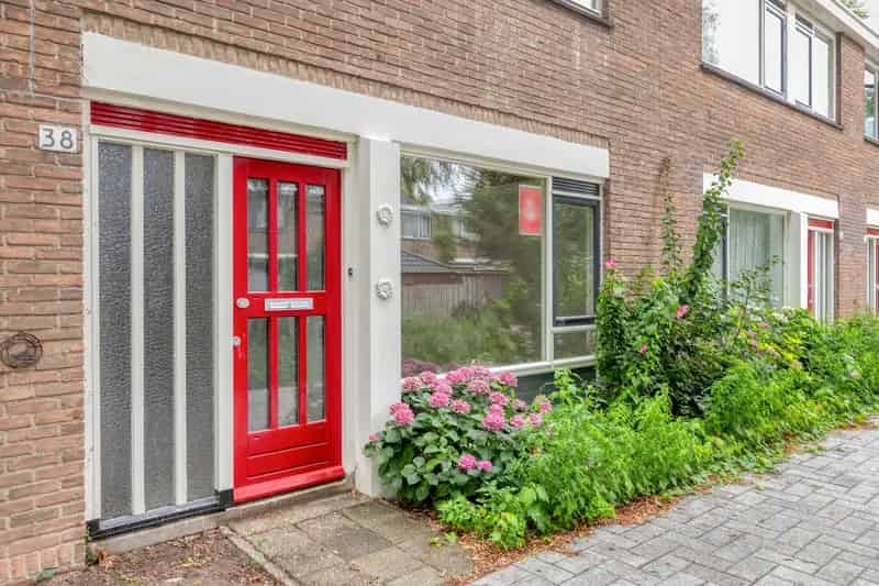 Tussenwoning Rotterdam Schiebroek 3 Slaapkamers Tuin