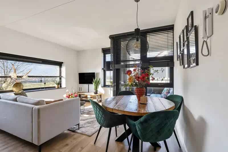 3-kamerappartement Huissen: Licht & Ruim met Parkeerplek