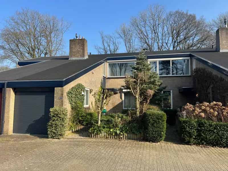 Ruime gezinswoning 4 slaapkamers inpandige garage
