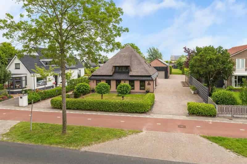 Luxe Stolpboerderij Heerhugowaard 160m² Grote Schuur Tuin Stacaravan