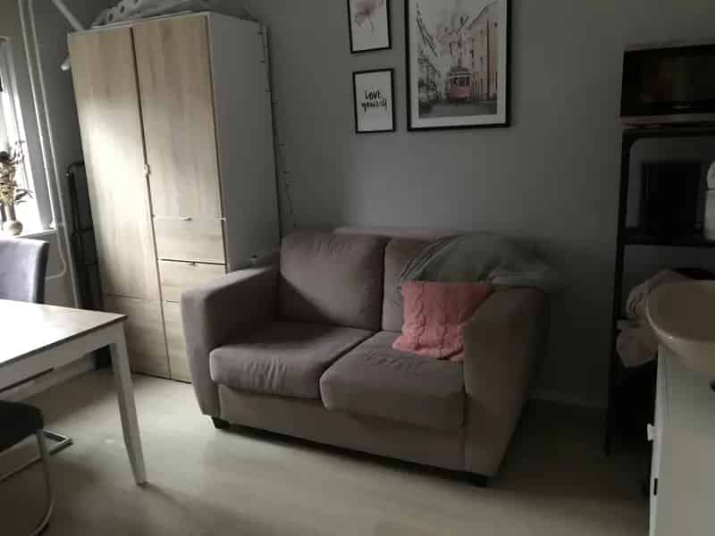 Woning 1e Verdieping Wasmachine Wastafel