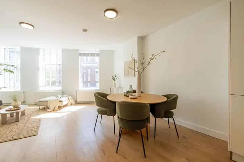 Appartement Rotterdam Crooswijk: Instapklaar & Gerenoveerd