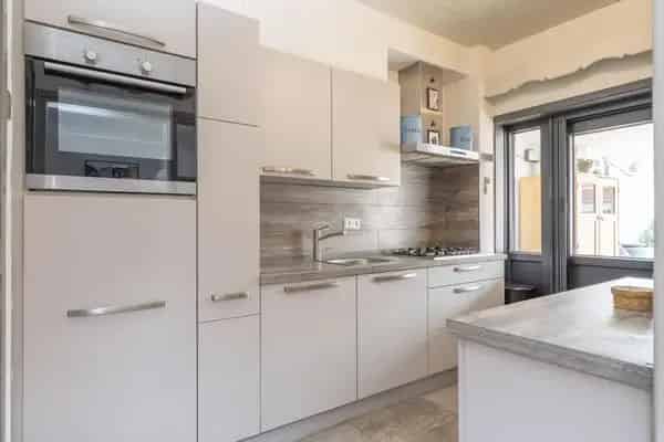 Huis Te Koop , 33, Oleanderstraat, Geleen, Limburg