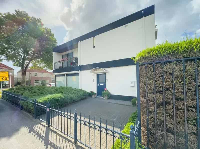 Huis te koop: Hilsondisstraat 1 4714 AM Sprundel | Funda