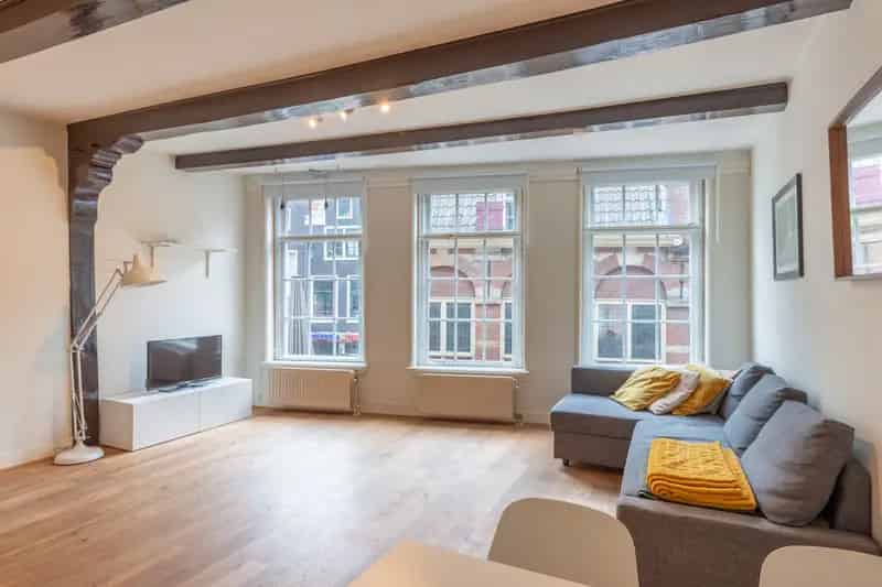 Appartement Amsterdam Centrum Nieuwezijds Kolk 2 kamers 59m2