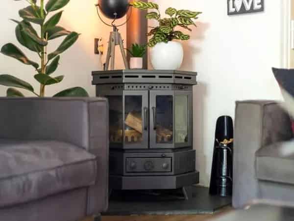 Huis Klingelbeek Ede: 5 Slaapkamers, Ruime Tuin en 2 Parkkeerplaatsen