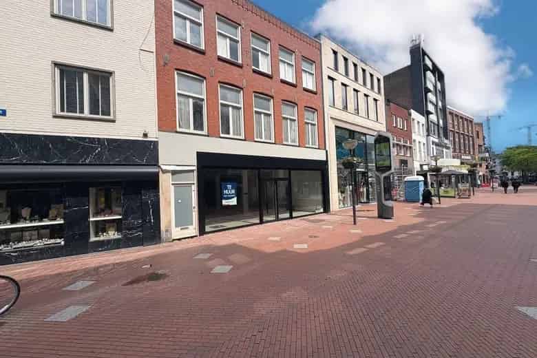 200 m2 Winkelruimte te Huur Eindhoven Centrum A-locatie