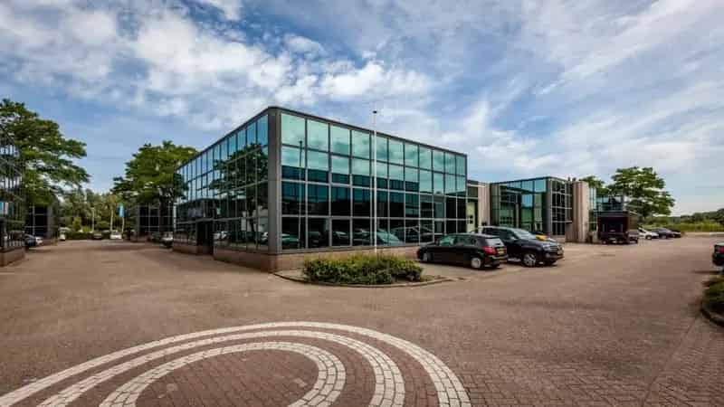 Business Center Rotterdam Noord: Flexibele Werkplekken en Kantoorruimtes