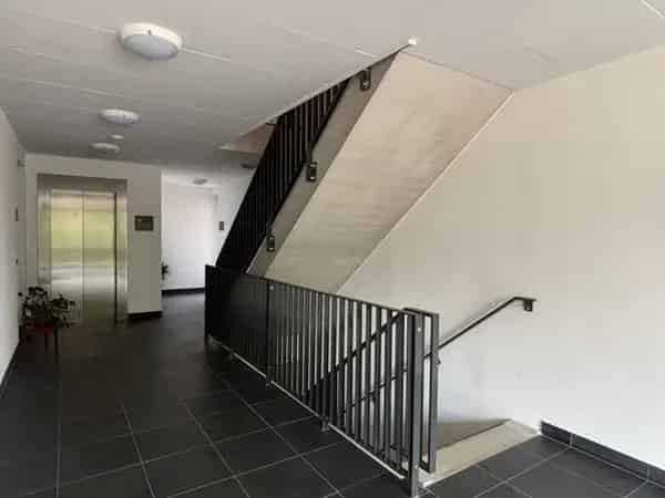 Luxe 3 Kamer Appartement Met Balkon Per Direct Beschikbaar