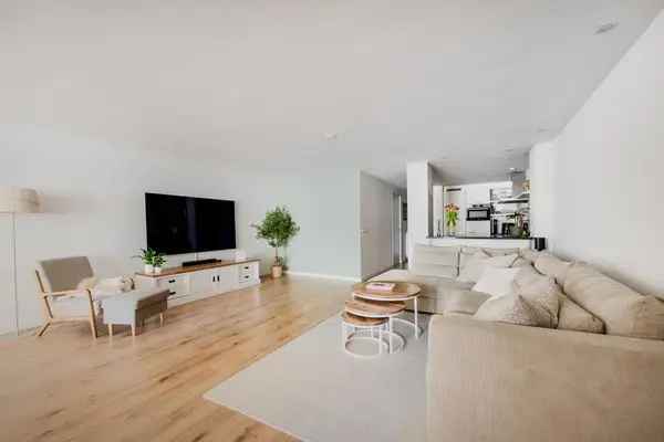 Moderne Benedenwoning Haarlem Nabij Station