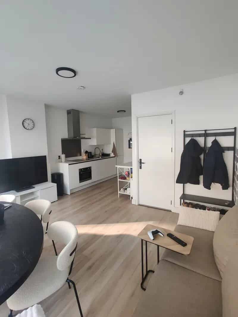 Kamer Rotterdam Crooswijkseweg  Studentenkamer EUR EMC