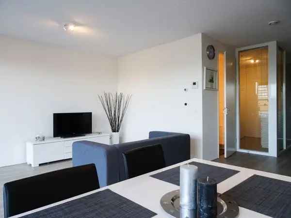 Appartement Te Huur in Almere, Flevoland