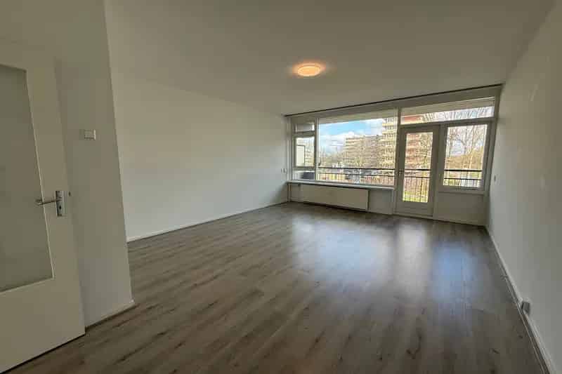 2-kamerappartement Delft Roland Holstlaan - Balkon en Fietsenberging