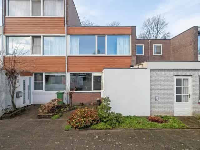 Moderne woning Nijmegen Zwanenveld 139m2 Kantoor Aan Huis