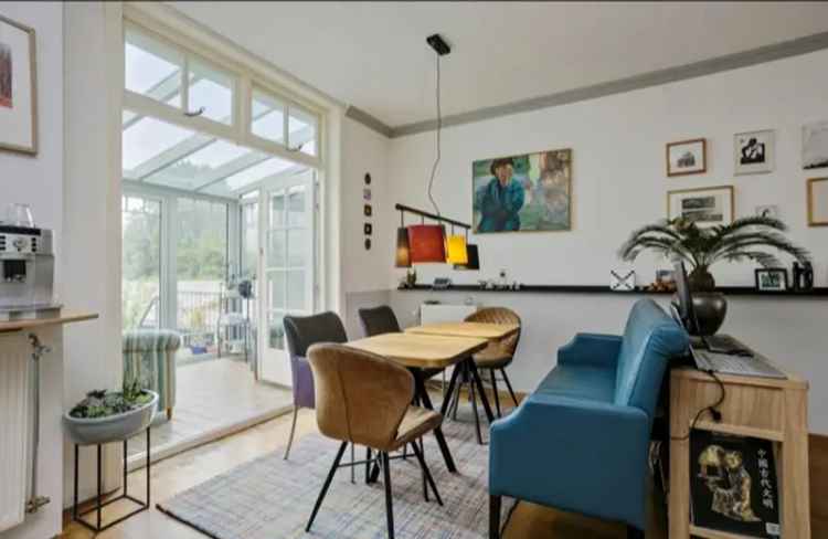 Halfvrijstaande woning Sluis 3 slaapkamers 2 badkamers souterrain garage