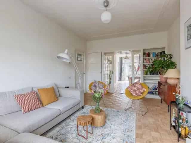bovenwoning Voorburg 145m2 4 slaapkamers balkon dakterras