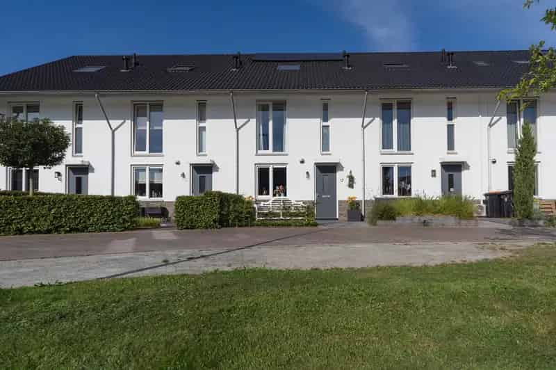 Huis te koop: Stolp 17 3781 KL Voorthuizen | Funda
